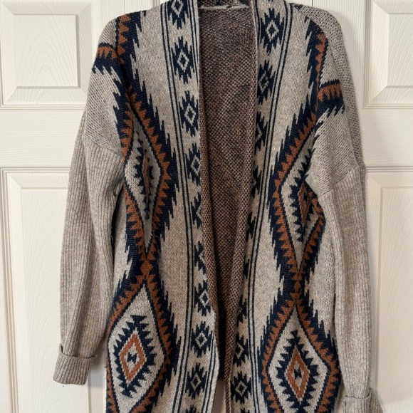 No Label Sweaters - Aztec geometrical Patterned Cardigan - Beige and Navy